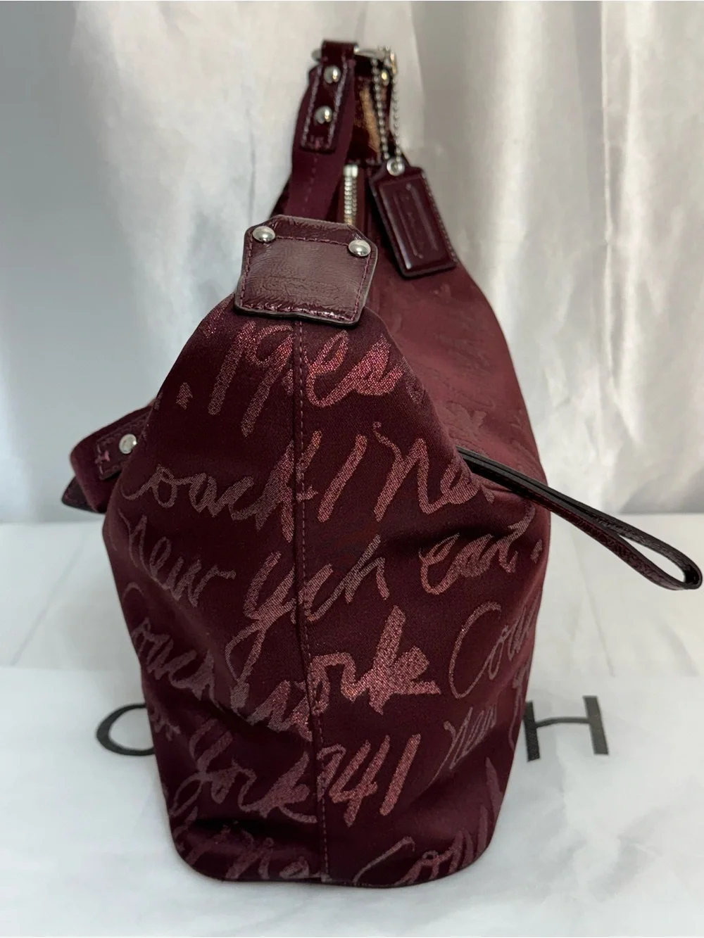 Coach Rare Limited Edition Holiday Poppy Signature Script Lurex Hobo Bag Merlot
